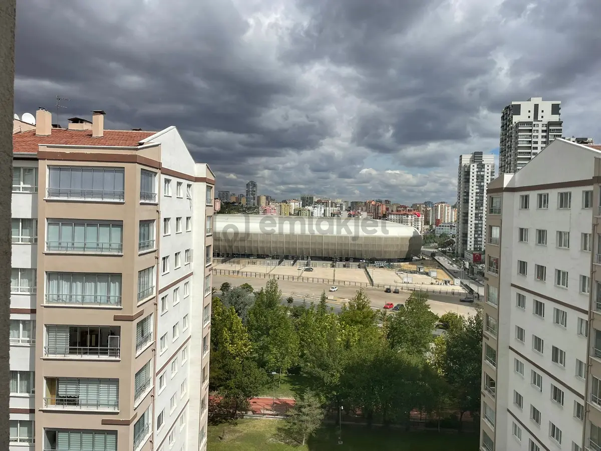 Mil-kop Sitesin'nde Yapılı Manzaralı 2+1 Satılık Daire - 28