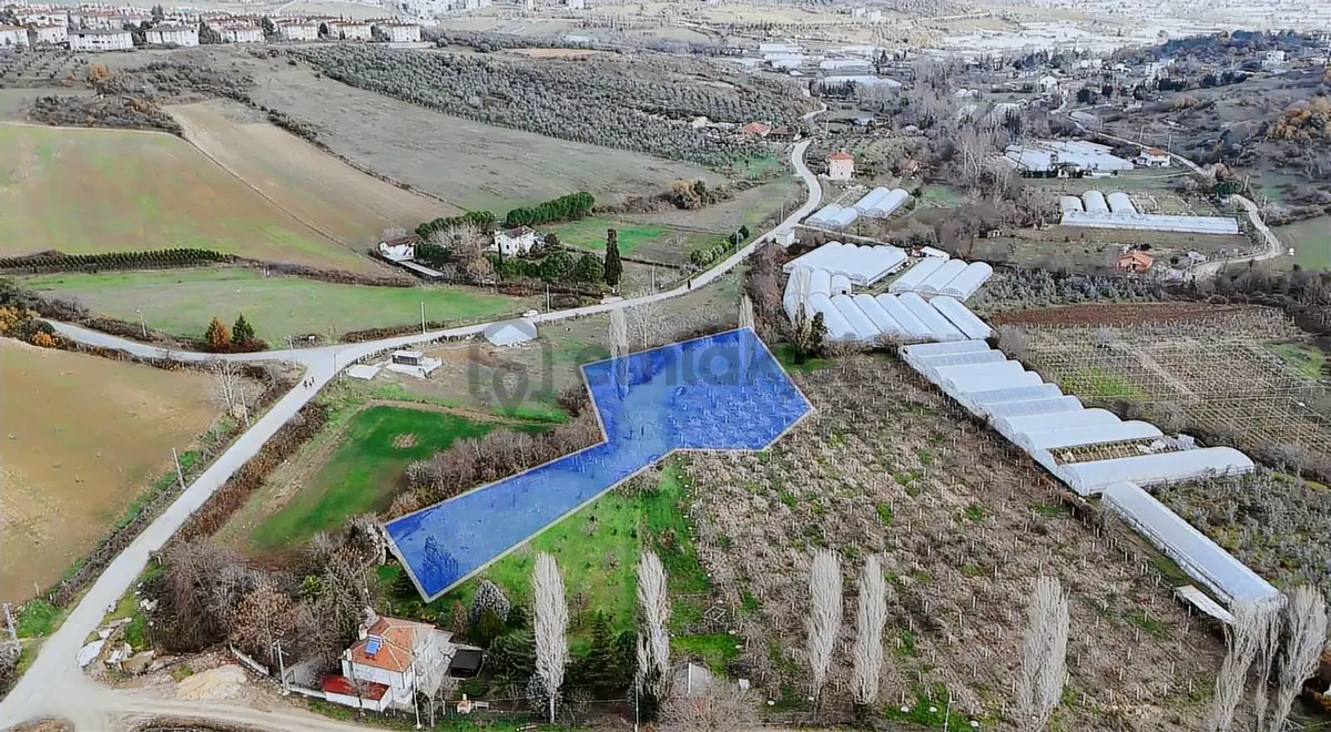 Turyap Erhan'dan Huzurlu Mevkide 943 M² Tarla - 4
