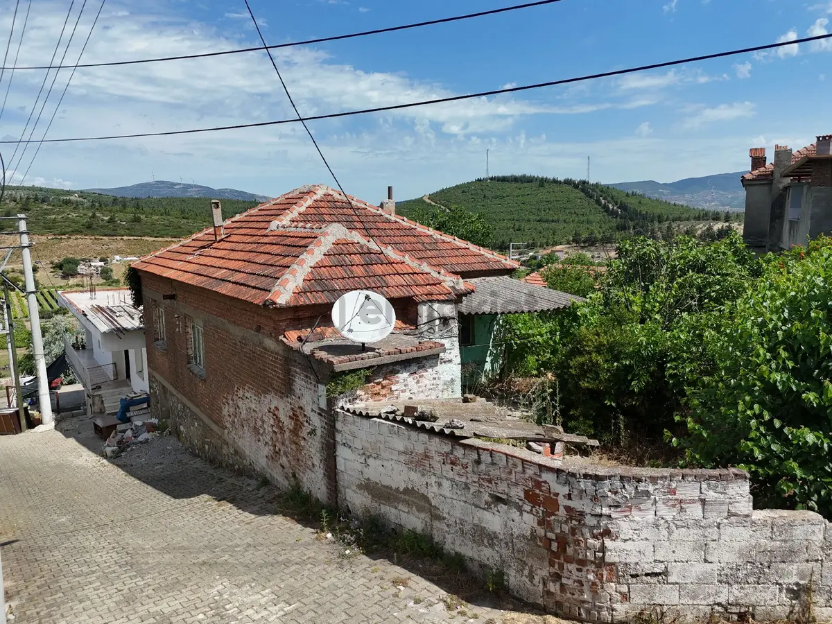 Selçuk Gökçelan Merkezde Satılık Ruhsatlı Köy Evi - 15