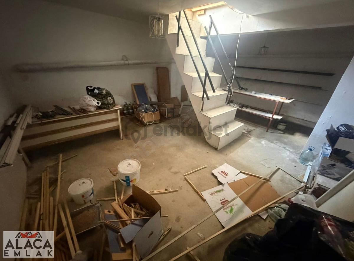 *alaca Emlak`dan Feridun Çelik Mah. Ada Gros Mevki 85m2 Dükkan* - 9