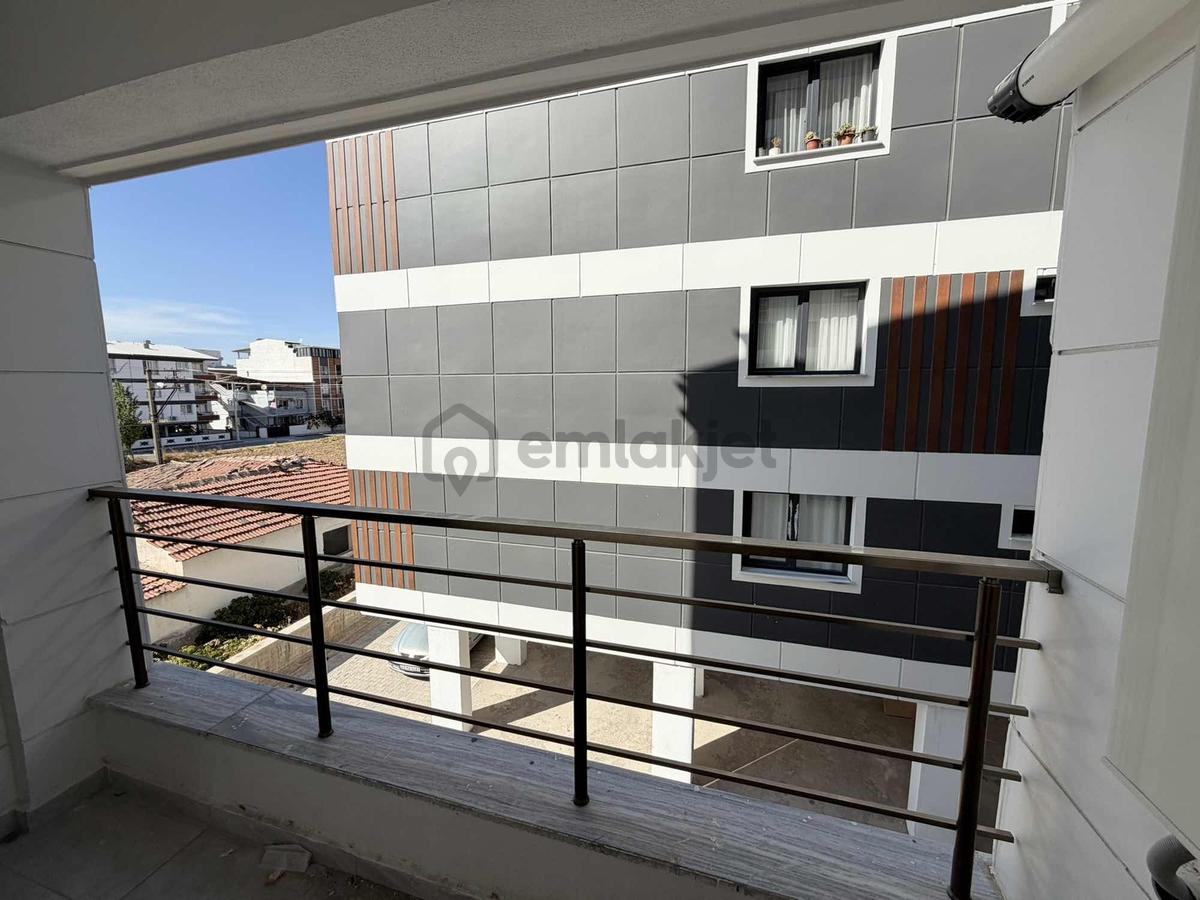 Efendi Mahallesi 2+1 Kiralık Daire - 15
