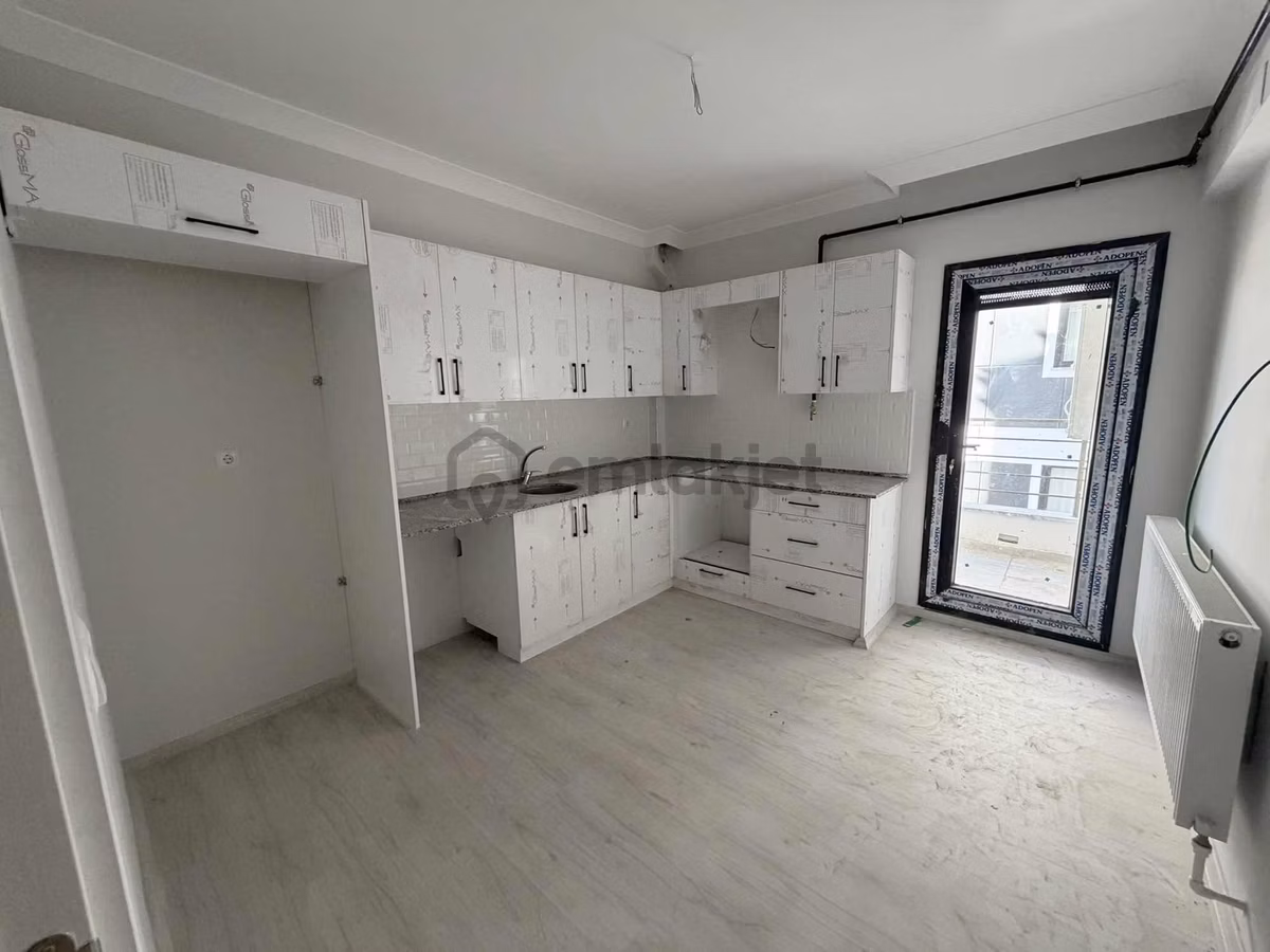Efendi Mahallesi 2+1 Kiralık Daire - 18