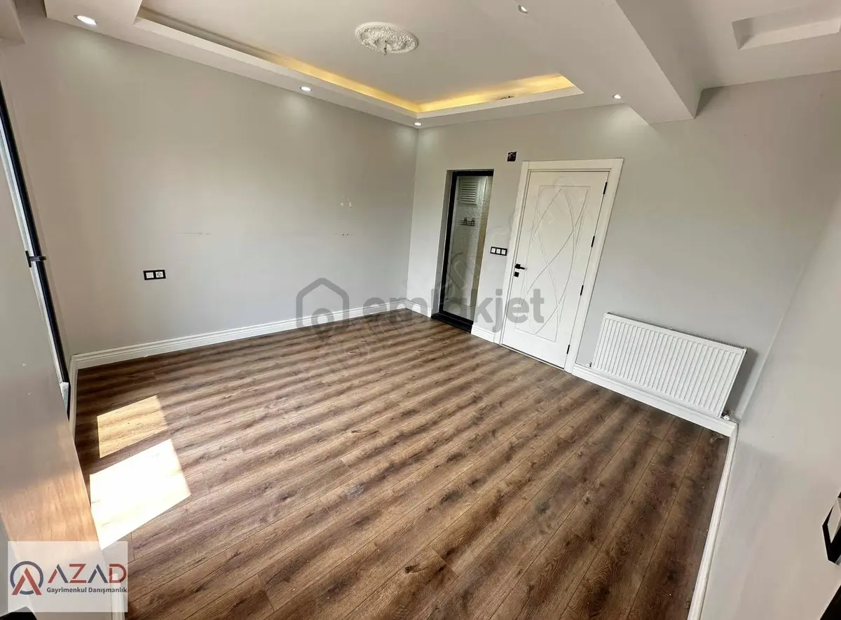 Azad-liseler Kampüsü Civarı Satlık 3+1 (148m2) Daire - 5