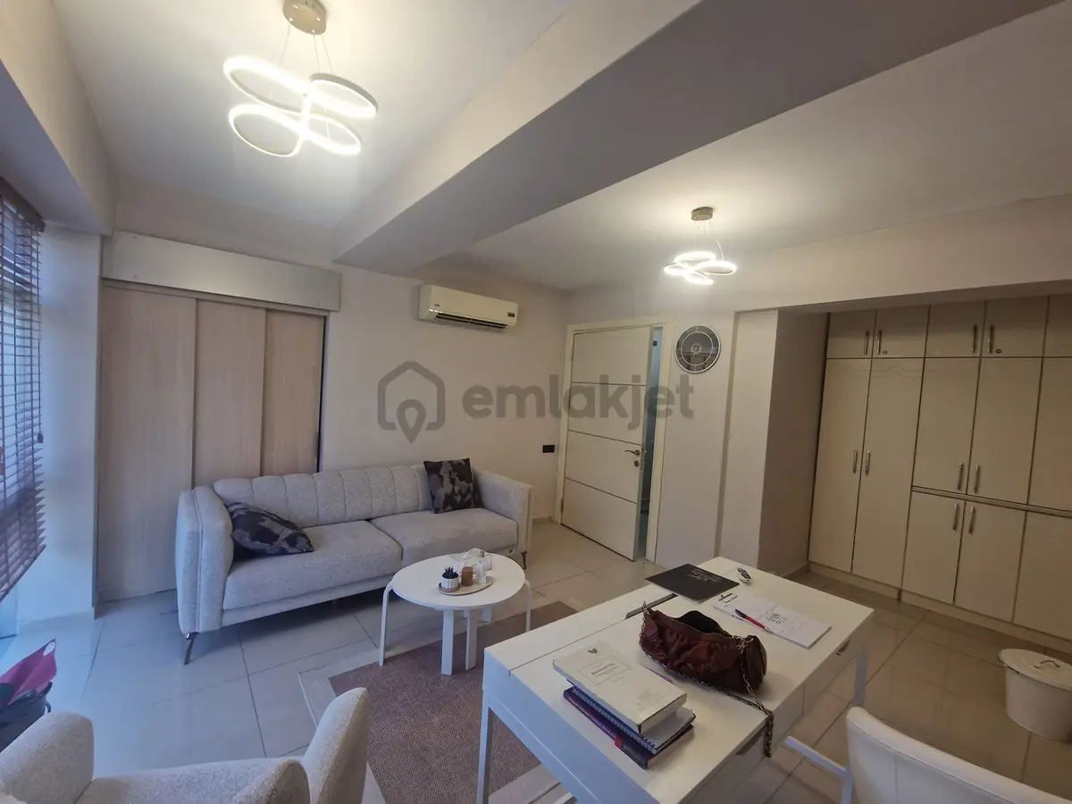Alsancak Mimar Sinan'da Yeni Binada Kiralık 1+1 Ofis - 27