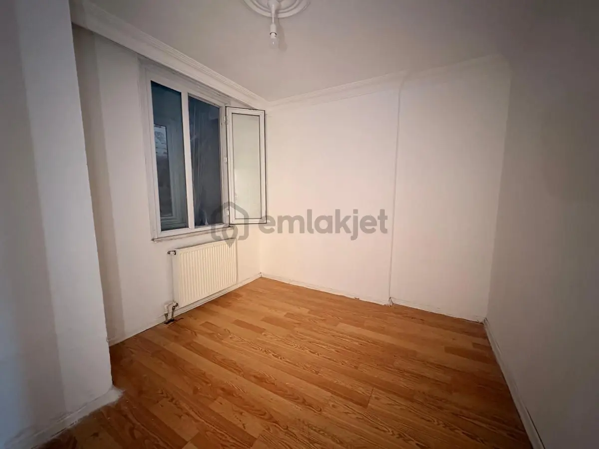 Kıraç Necip Fazılda Temiz Ara Kat Daire - 2