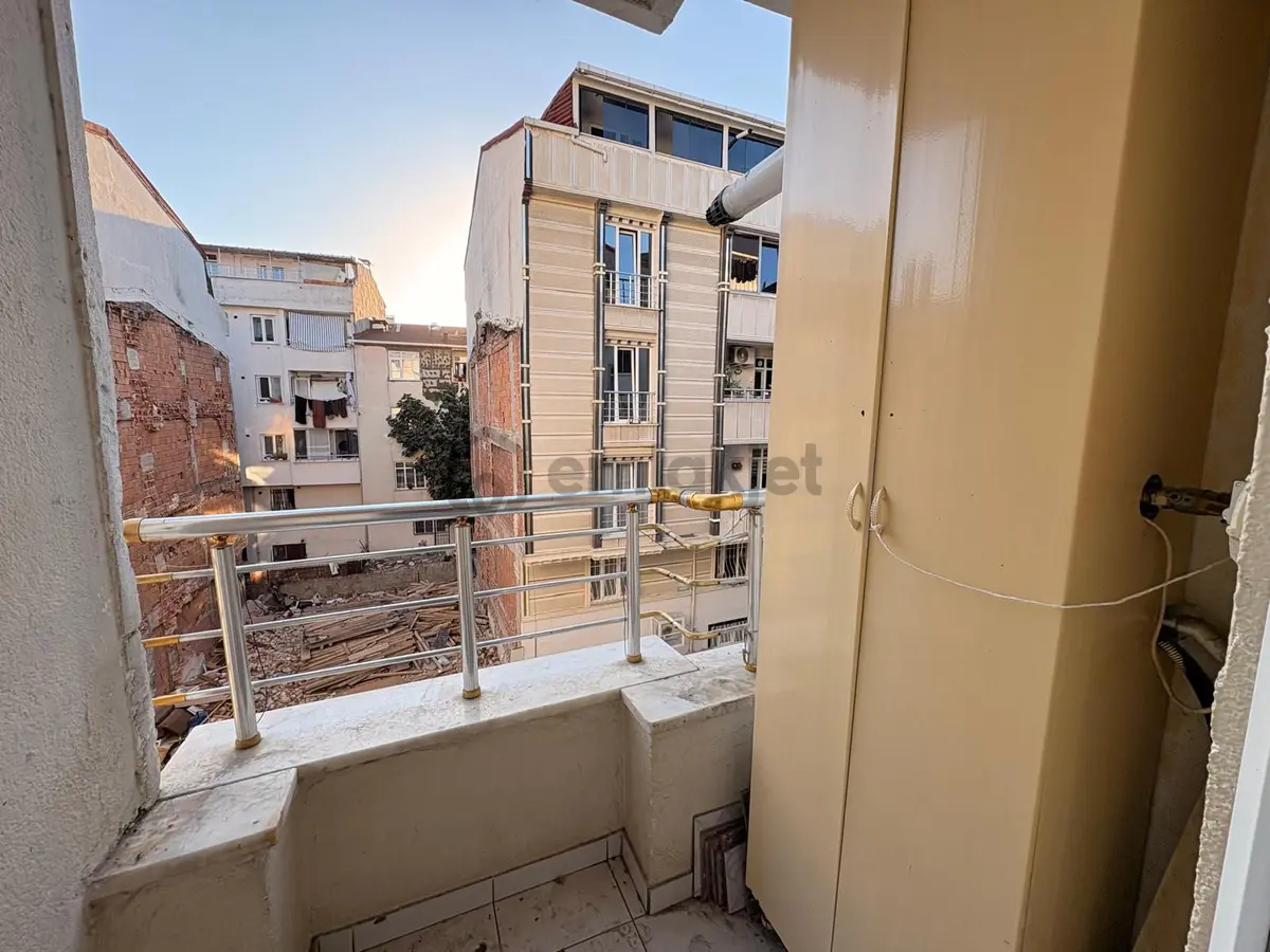 Kıraç Necip Fazılda Temiz Ara Kat Daire - 6