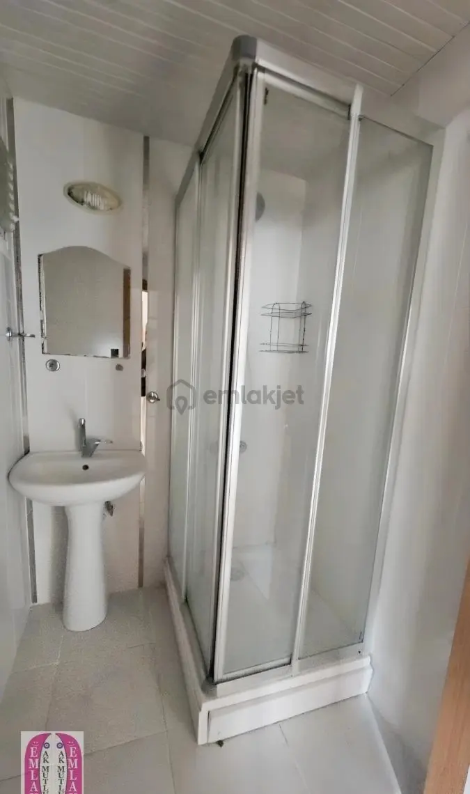A K Mutludan Ünsalda Özellikli Site İçerisinde 3+1 Geniş Daire - 29