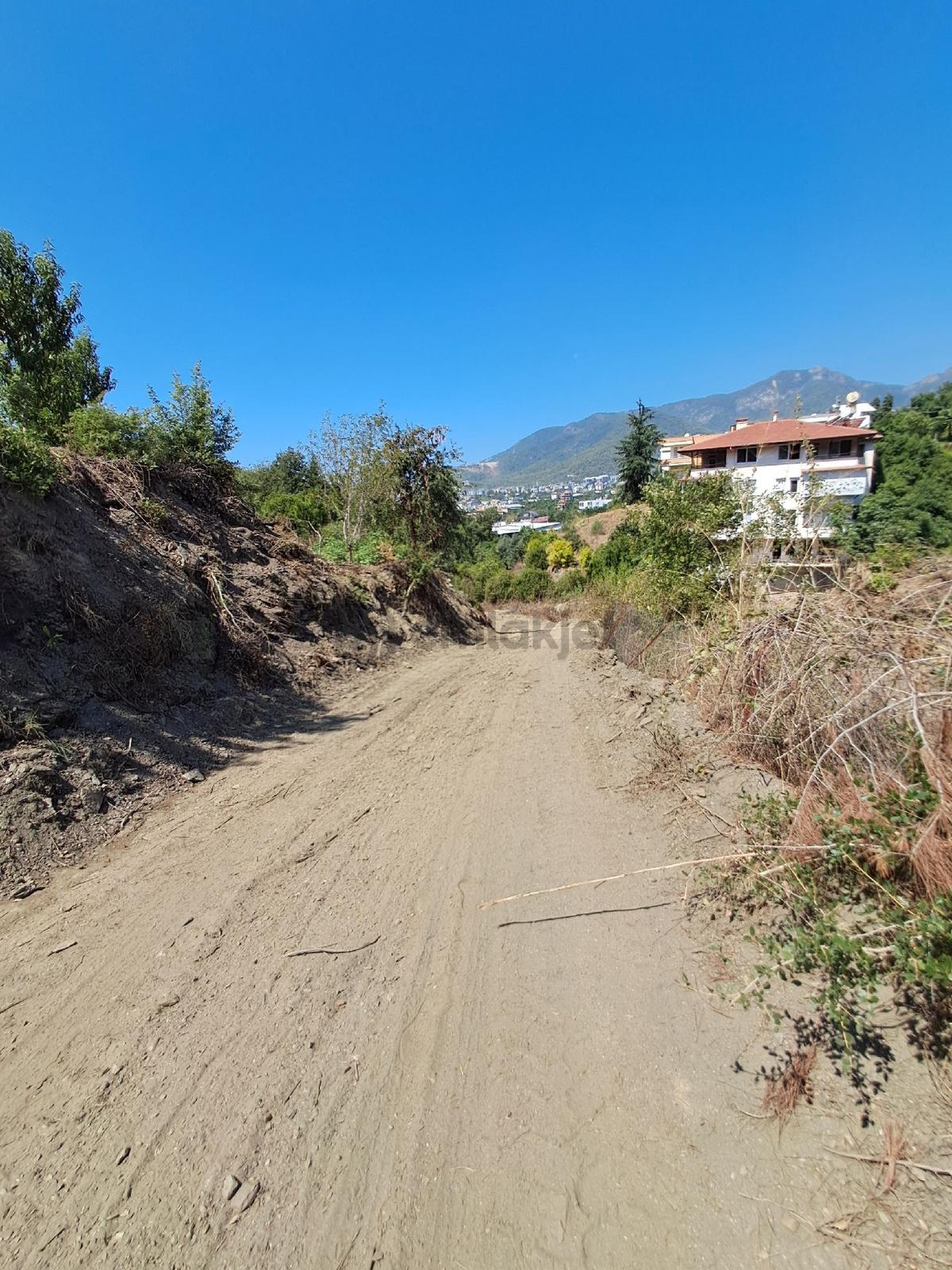 1100 M² Satılık Harfiyatı Yapılmış Bahçe Yeri - 11