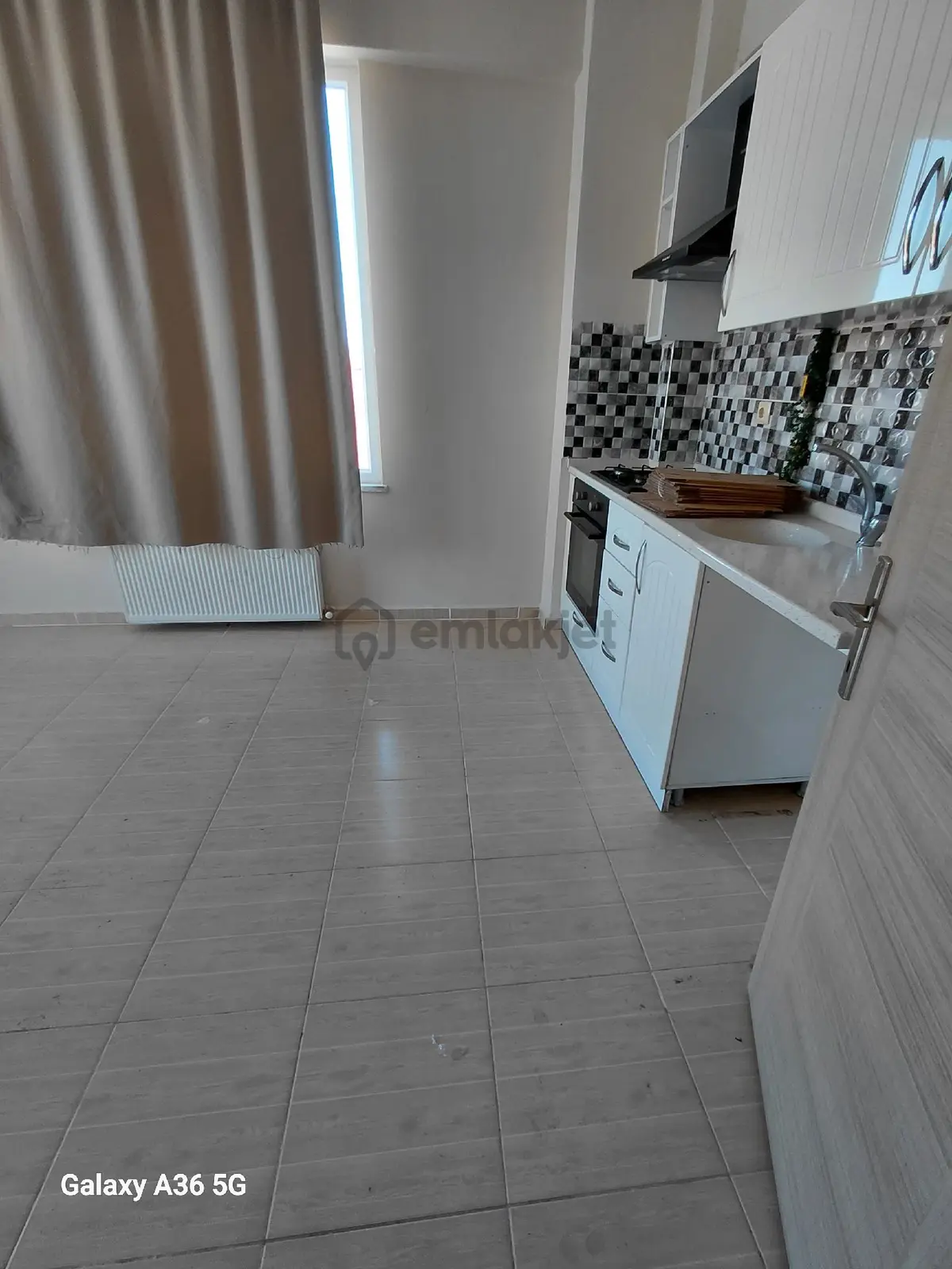 Karasu 1+1 Havuzlu Kiralık ‼️ - 9
