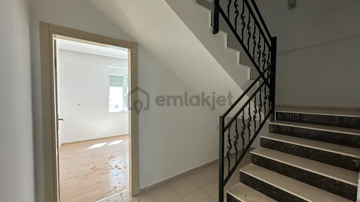 Melike Özak Çetin’den Emek’te - 6