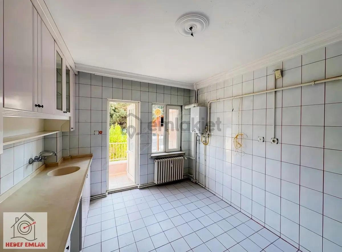 Kocatepe Mah. Kiralık 3+1 Daire - 17