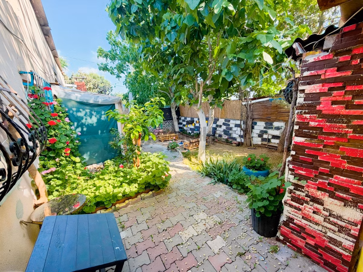 Bir Daire Fiyatina 450m2 İki Masrafsız Gecekondu - 2
