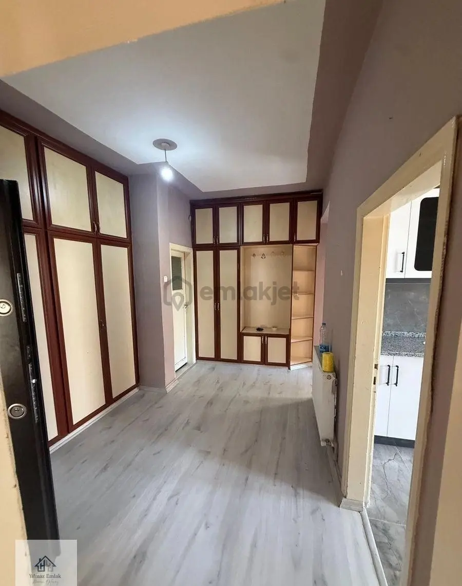 Yılmaz Emlaktan Kiralık 2+1 Daire - 11