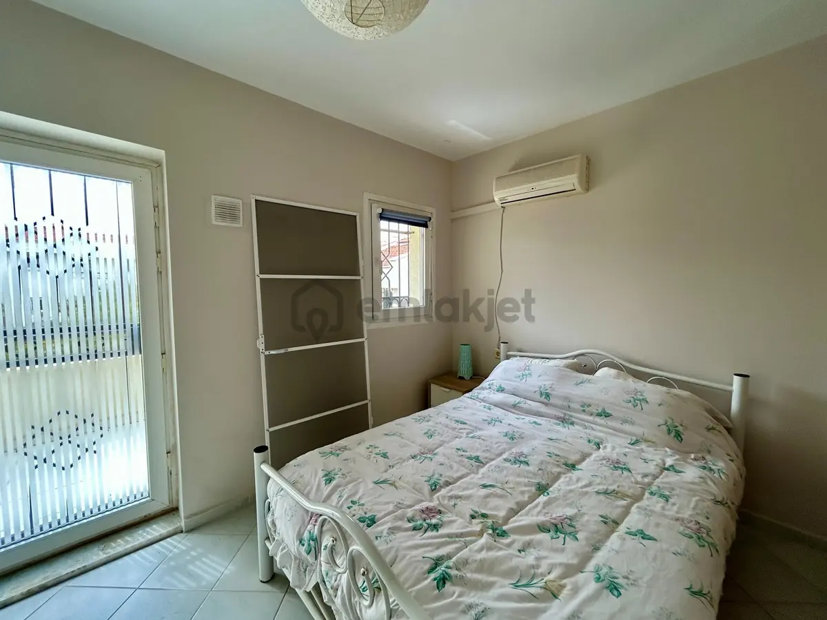 Denize Sıfır Sitede Harika Villa - 11