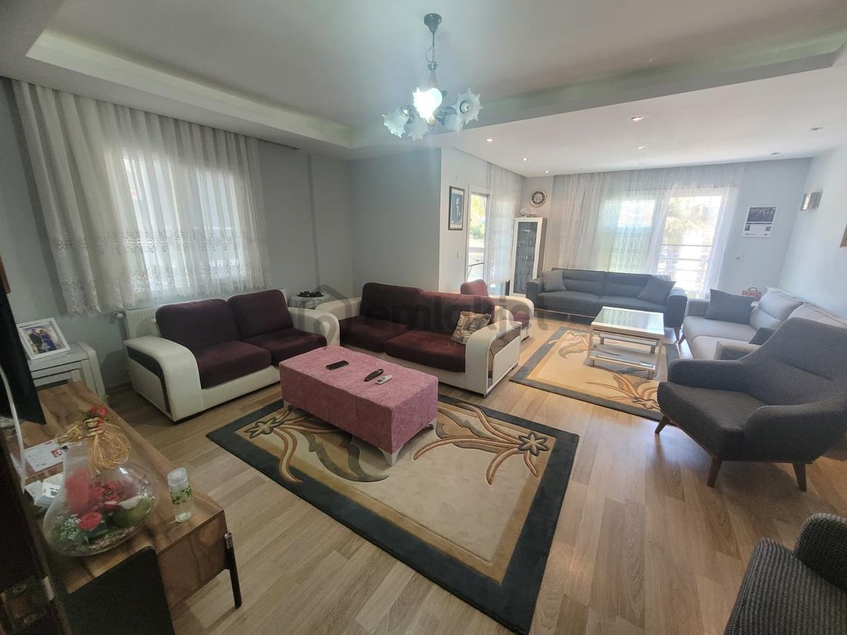 Ege Mahallesinde De Takasa Açık Satılık 3+1 Doğalgazlı Daire - 5
