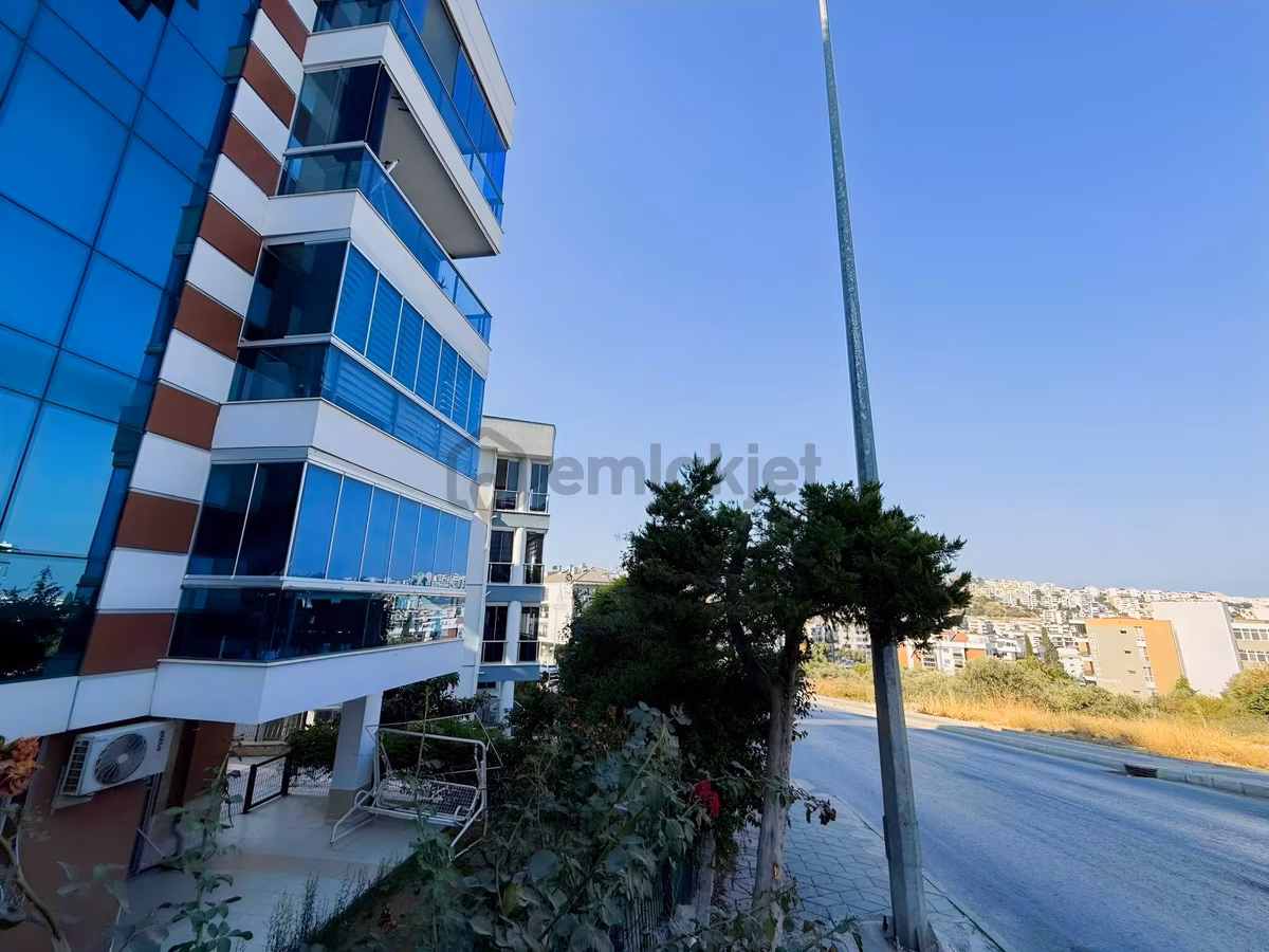 Kuşadası 3+ 1 Bahçeli Daire Merkezi Konum Da - 16
