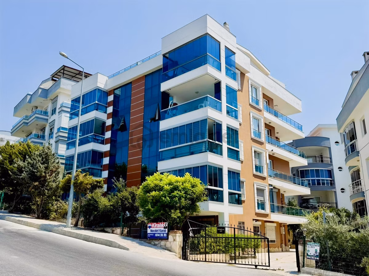 Kuşadası 3+ 1 Bahçeli Daire Merkezi Konum Da - 19