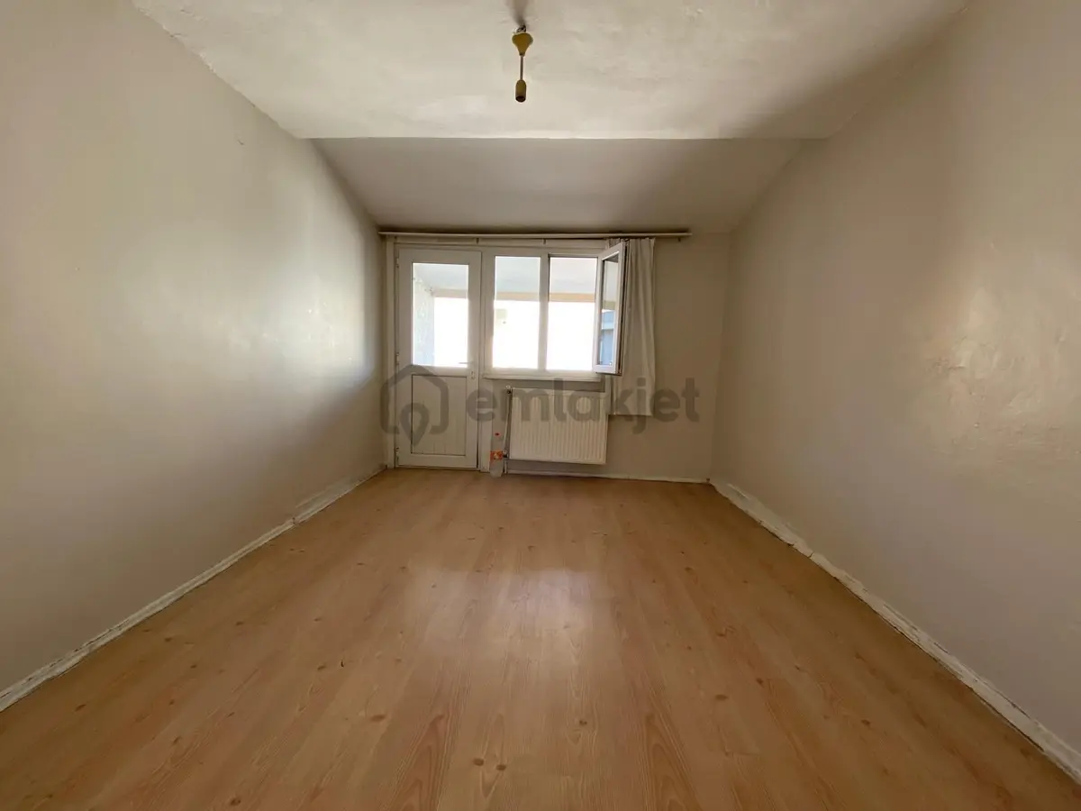 Yenibosna Mithatpaşa Caddesi Kiralık 3+1 Daire - 10