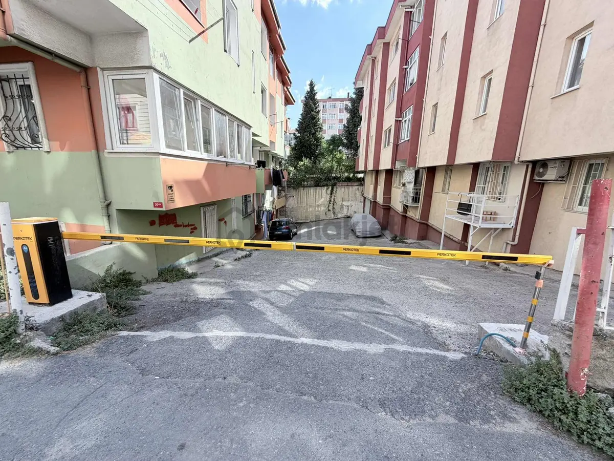 İhtiyaçtan Satılık 3 + 1 Site İçi Daire - 9