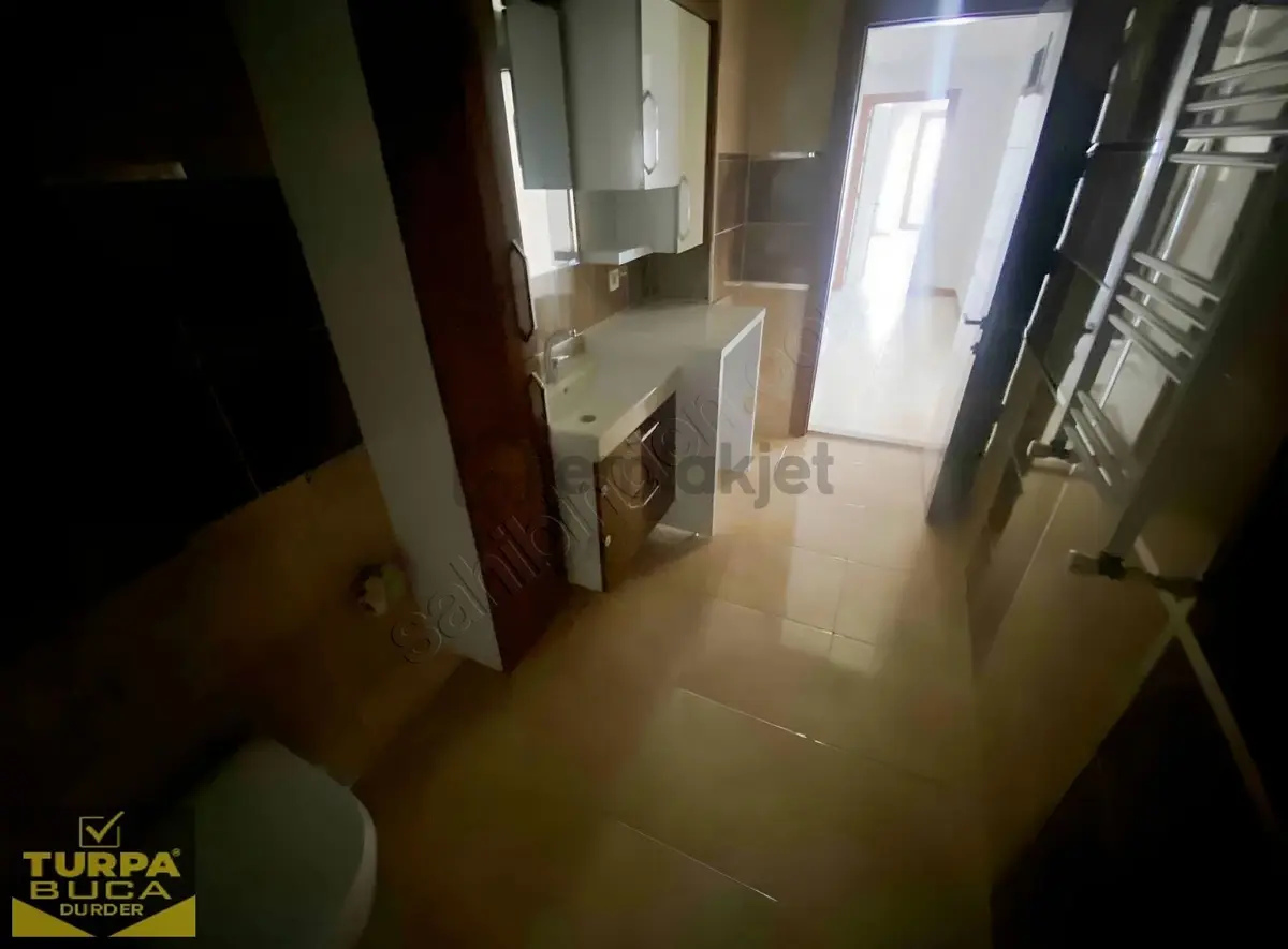 Çevik 1 Ve Üçkuyular Dibi 3+1 Asansörlü Ebeveyn Banyolu Daire - 22