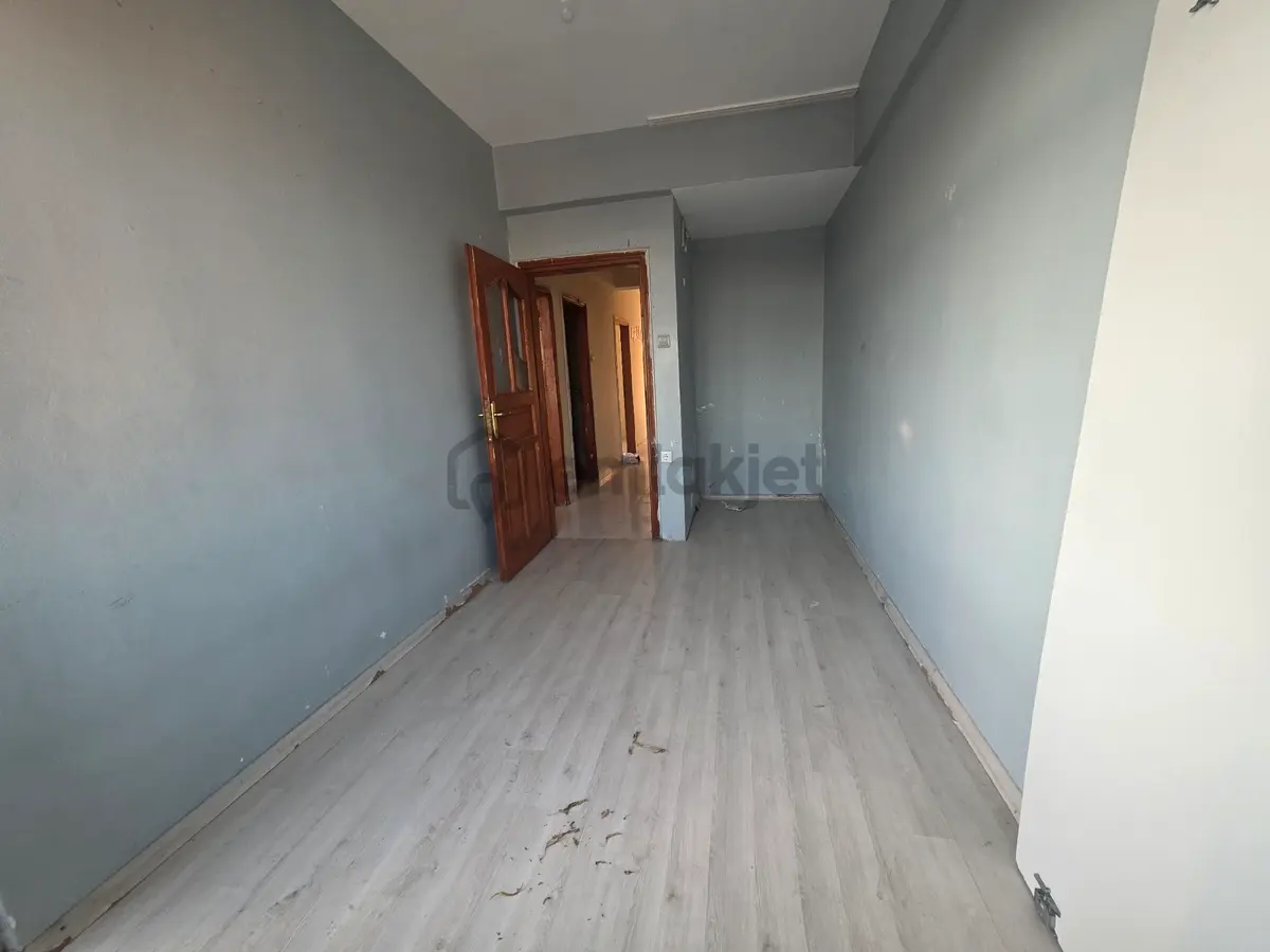 Mimar Emlak'tan Kiralık 3+1 5.kat Daire - 8
