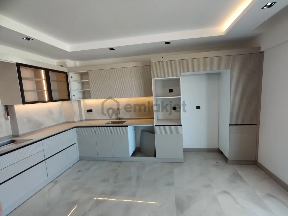 Alihan G.m.den Çaydaçıra Mah.de Satılık 4+1 Lüks Daire