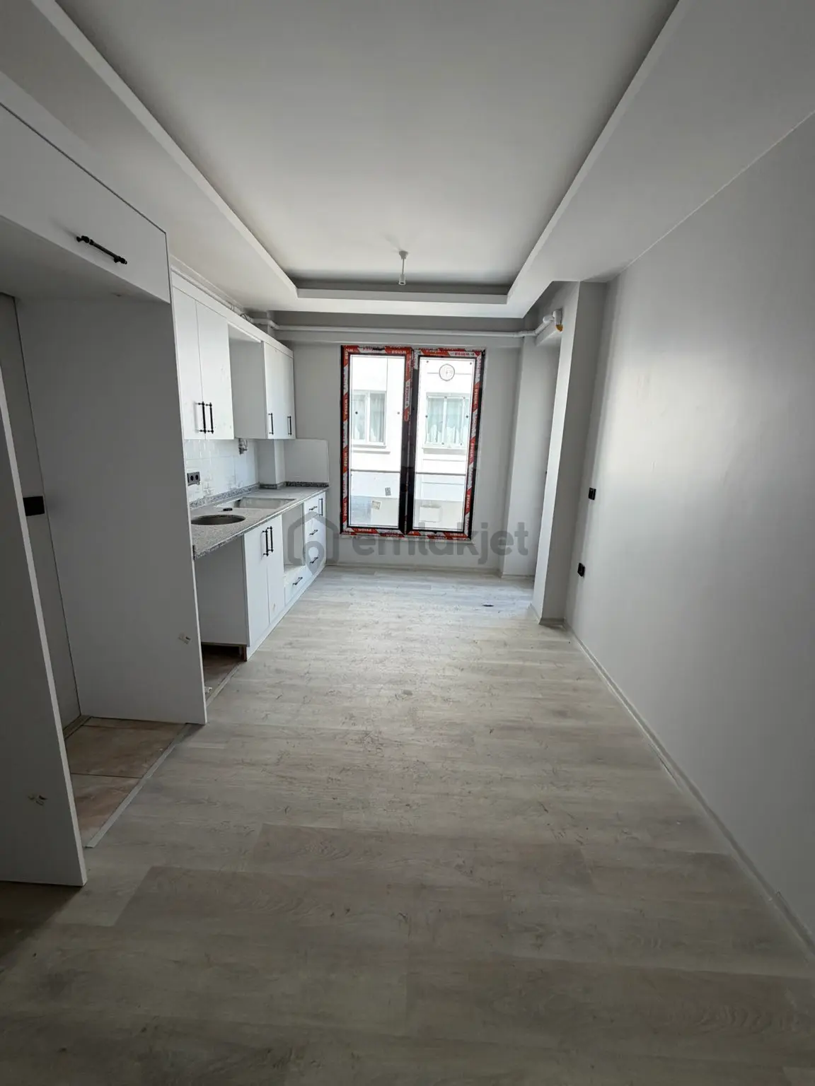 Acil Satılık Sıfır Daire - 6