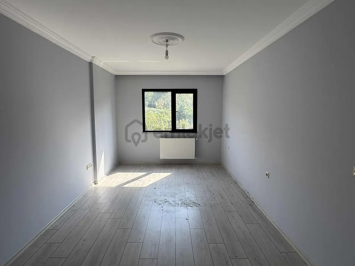 Trabzon Kaşüstü Hastane Yolu Kiralık 1+1 Daire - 5