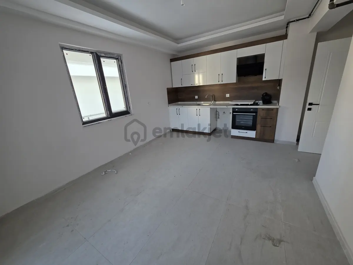 Eymen Yapı-fen Lisesi Civarı Bakımlı 2+0 Kiralık Daire