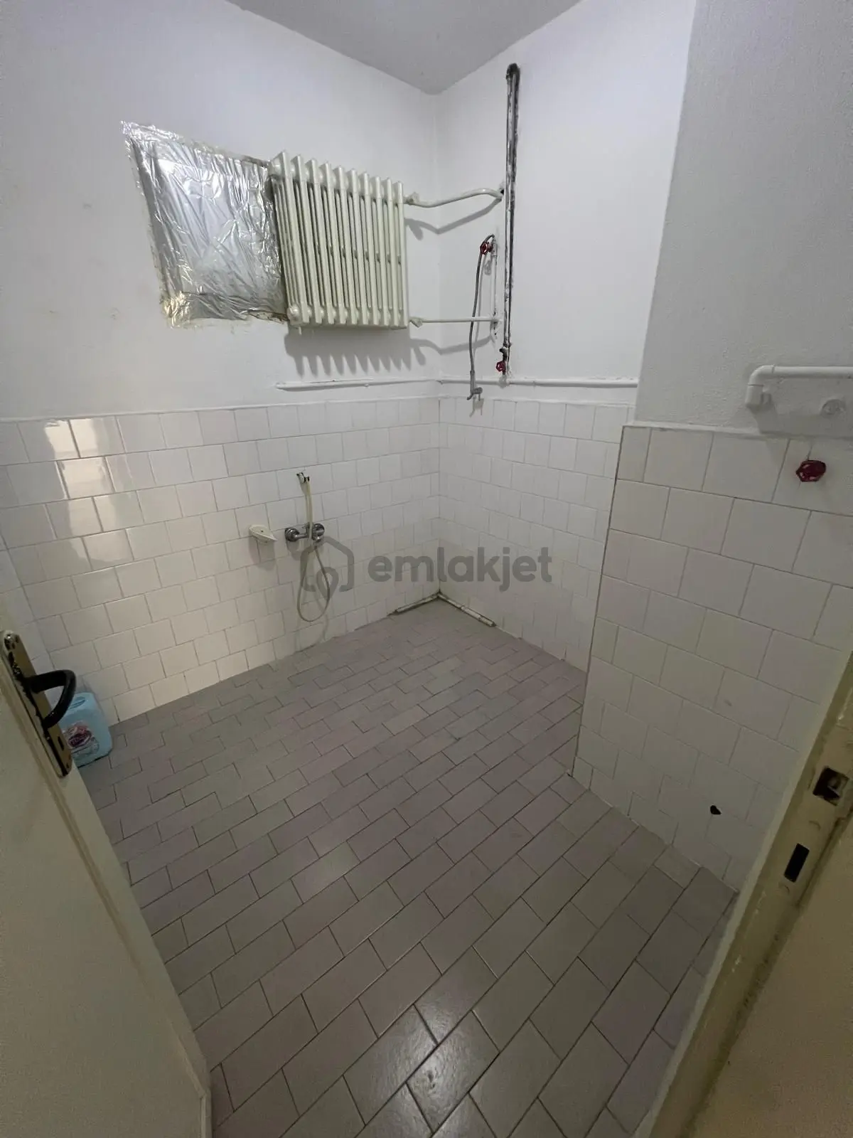 Arkadaş Emlaktan Ata Caddesinde 3+1 Kiralık Daire - 20