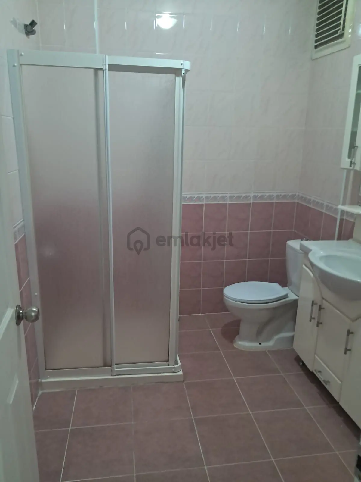 Sahibinden Kiralık Temiz Daire Okullar Ve Servis Güzergahı'nda - 12