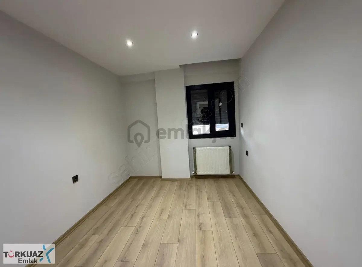 Kat Mülkiyetli Ara Kat Ön Cephe Işıl Işıl Daire - 6