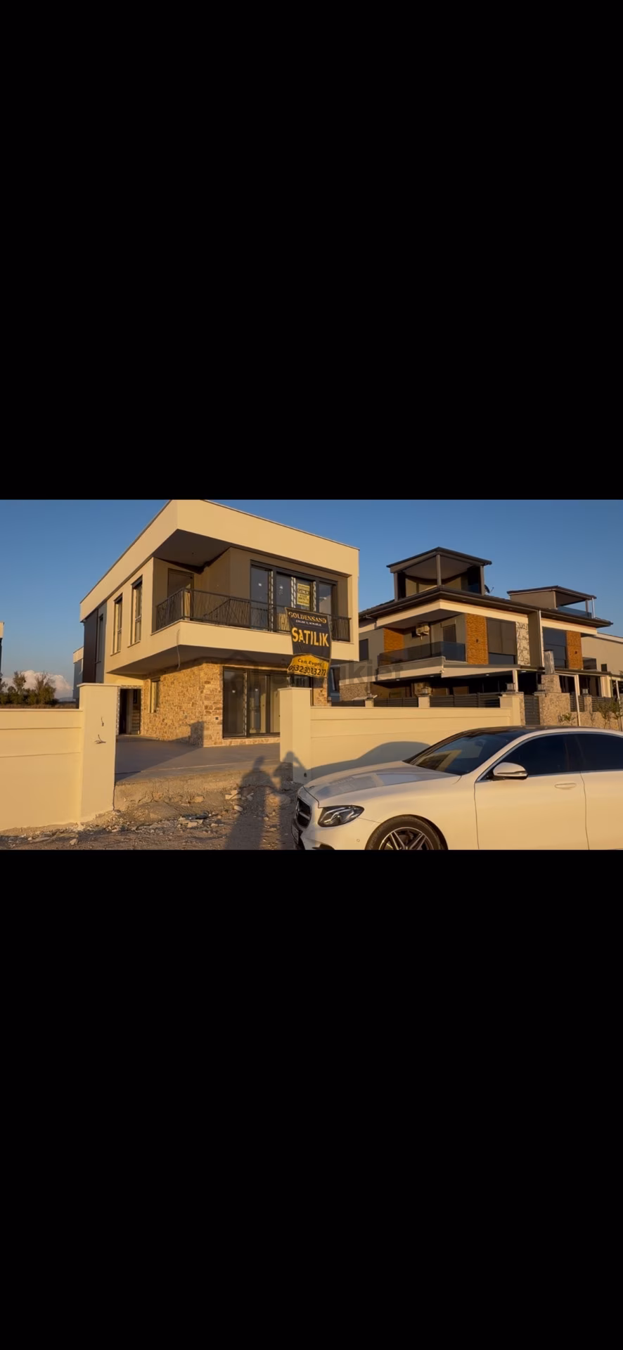 Denize Komşu Cennet Koyda Sıfır Havuzlu Otoparklı Villa - 2