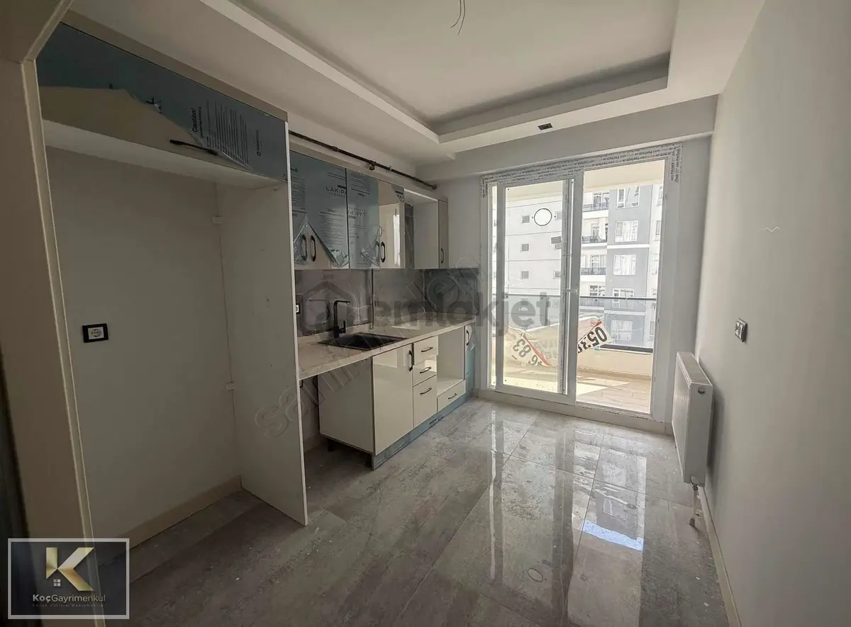 Bağcılarda Kiralık 2+1 Daire - 5