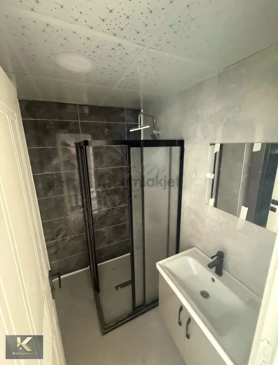 Bağcılarda Kiralık 2+1 Daire - 6