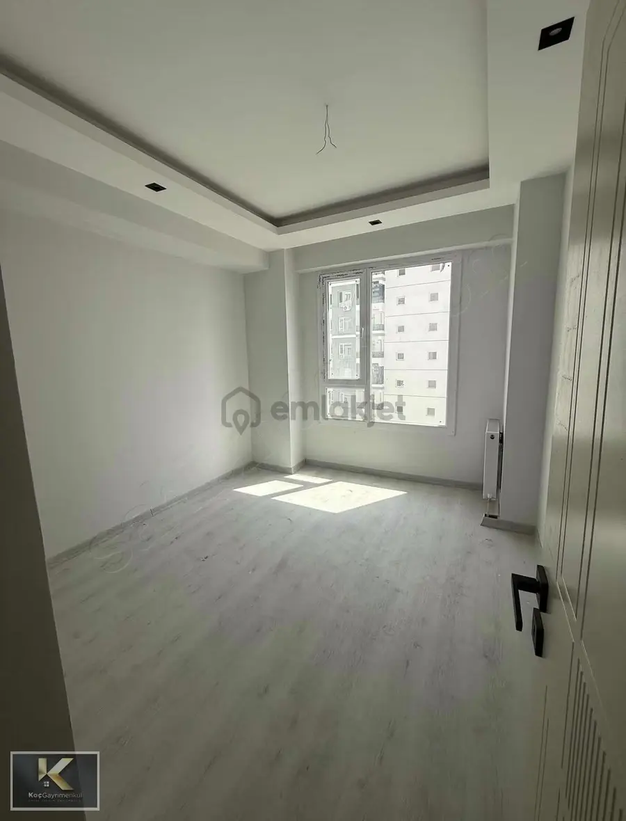 Bağcılarda Kiralık 2+1 Daire - 3