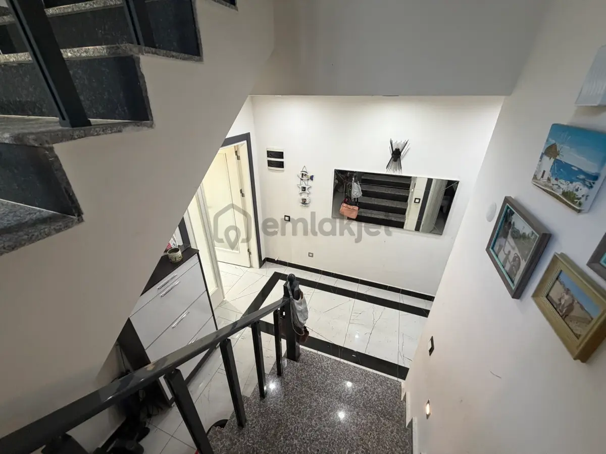 Didim Hşsar Mah Satılık 4+1 Veşyalı Viila - 18