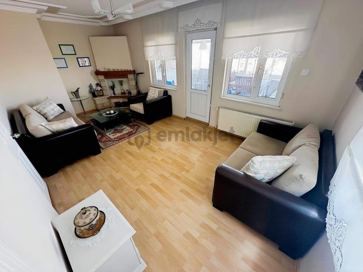 Beşevler Kültür'de | Havuzlu Site Özel Bahçeli 5+2 Satılık Villa - 33