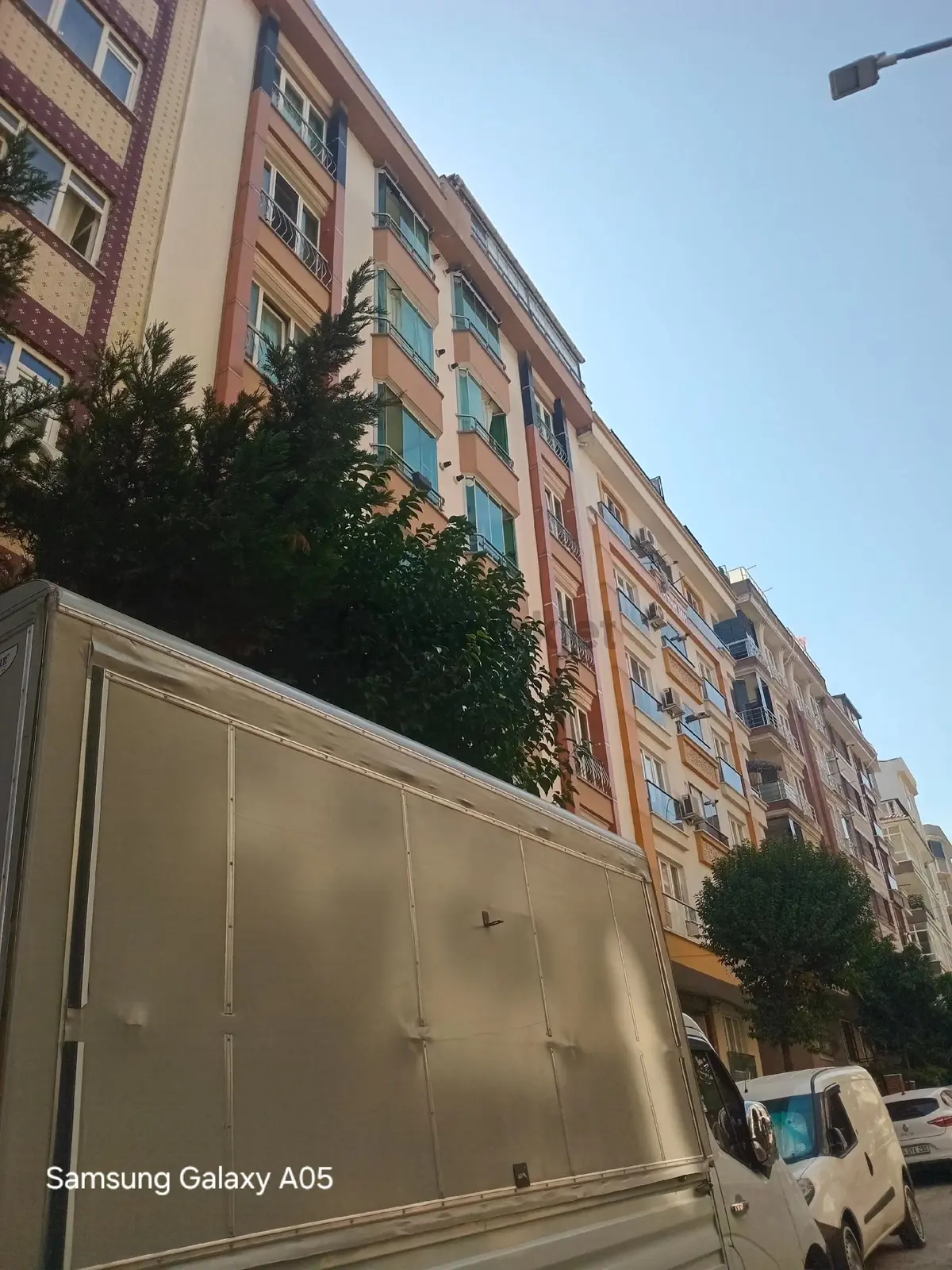Şimal Emlaktan Deprem Sonrası Bınada Kiralik Daire - 2