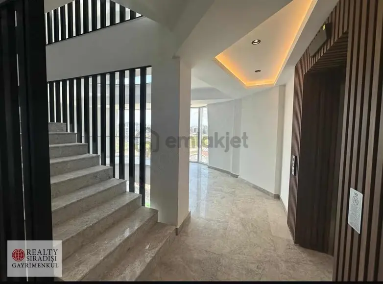 Altıntaş 'ta İskanlı Sitede Satılık 1+1 Daire - 5