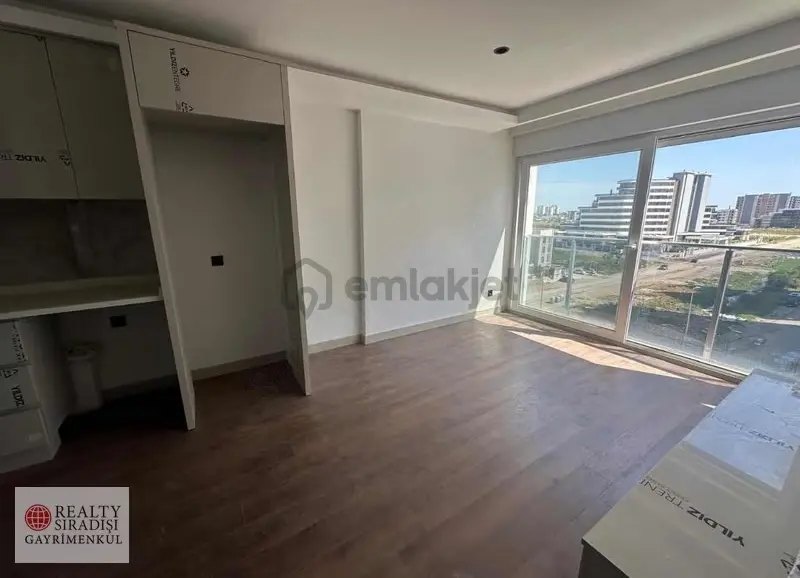 Altıntaş 'ta İskanlı Sitede Satılık 1+1 Daire - 10