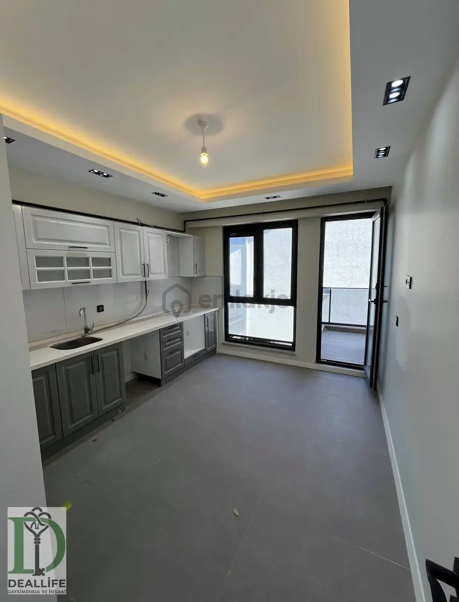 Deallife Dan Başiskele De Satılık 3+1 Arakat - 2