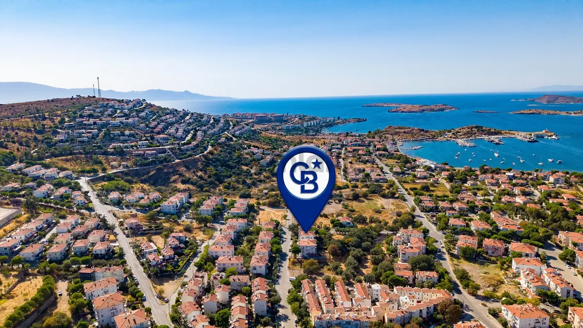 Foça Atatürk Mah. Satılık 2+1 Ara Kat Daire - 35