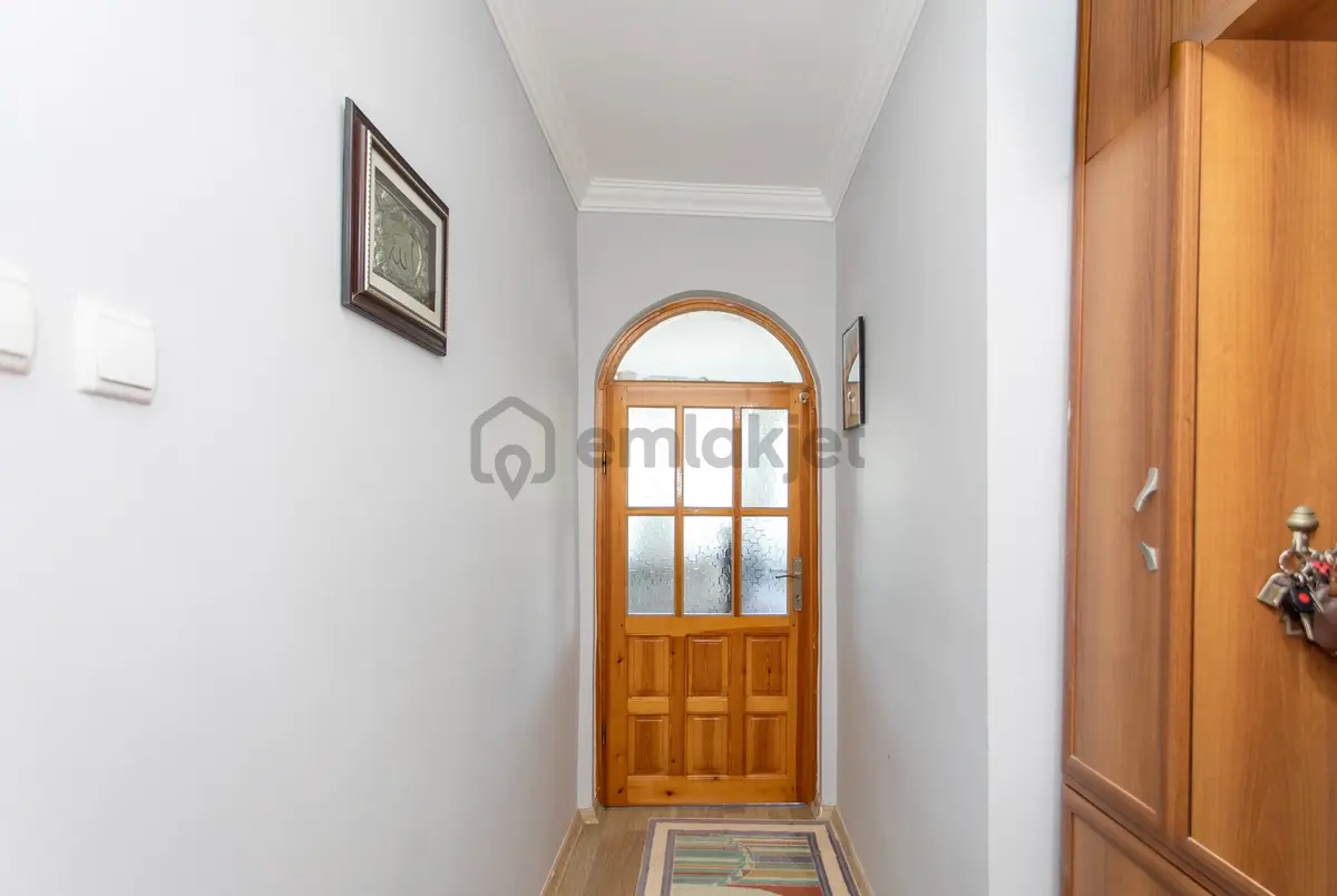 Foça Atatürk Mah. Satılık 2+1 Ara Kat Daire - 11