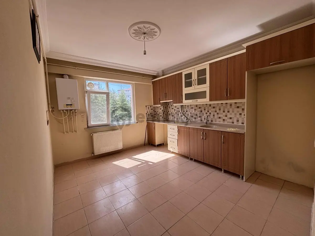 Çayırova Özgürlük Mahallesin De Kiralık 2+1 Daire - 8