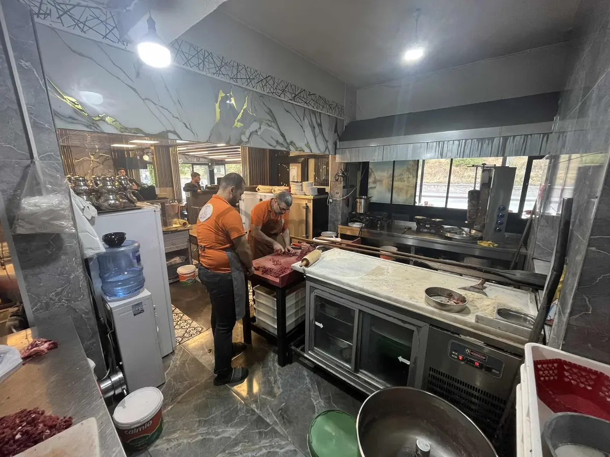 Sanatoryum Caddesi Üzerinde Yüksek Cirolu Devren Kiralık Aspava - 5