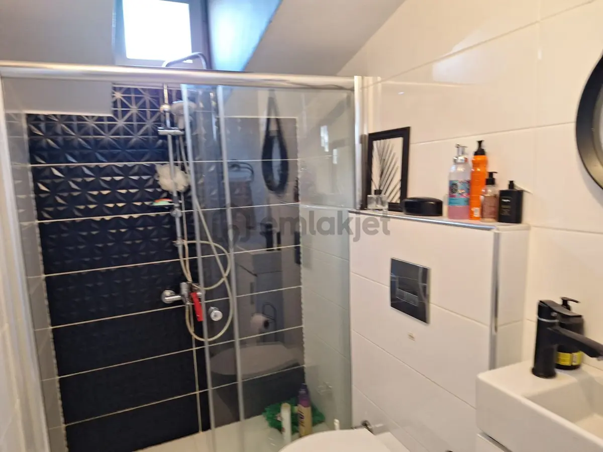 Büyükçekmece Satılık Dubleks 5+2 Daire 300m2 - 23