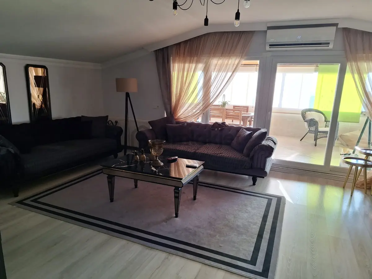 Büyükçekmece Satılık Dubleks 5+2 Daire 300m2 - 17