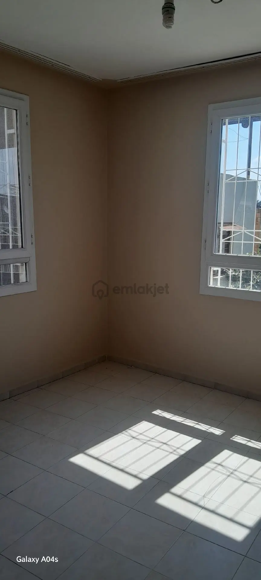 Yüreğir Ulubatlı Hasan'da 3+1 Müstakil Kiralık - 12