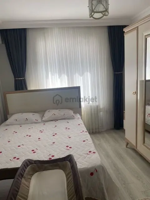 Sahibinden Sahibinden Bağlarbaşı 3+1 Bağımsız | Cam Balkon | Geniş Mutfak - 23
